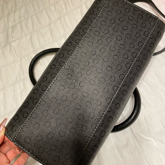 GUESS 🖤👜 purse - Picture 7 of 11